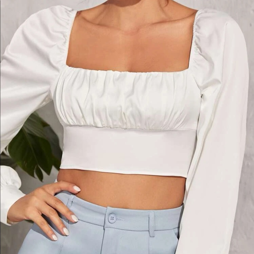 5/$25 Long Puff Lantern Bishop Sleeve Crop Top White Blouse - Picture 8 of 12